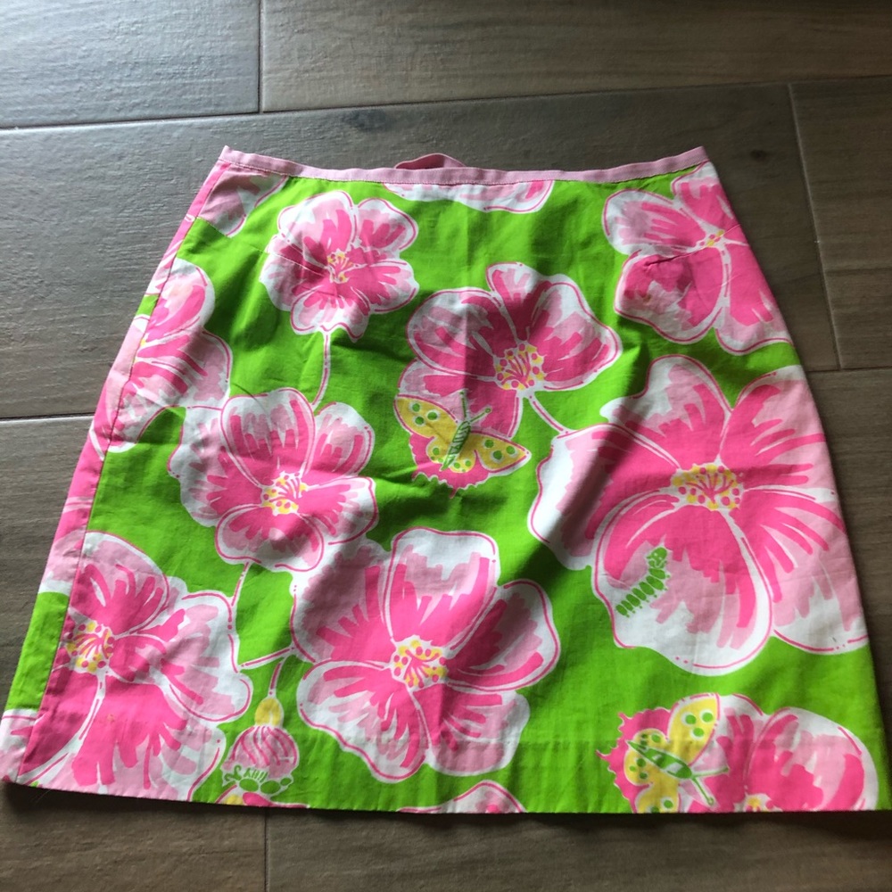 Lilly Pulitzer Hibiscus Skirt never worn. Sz 4